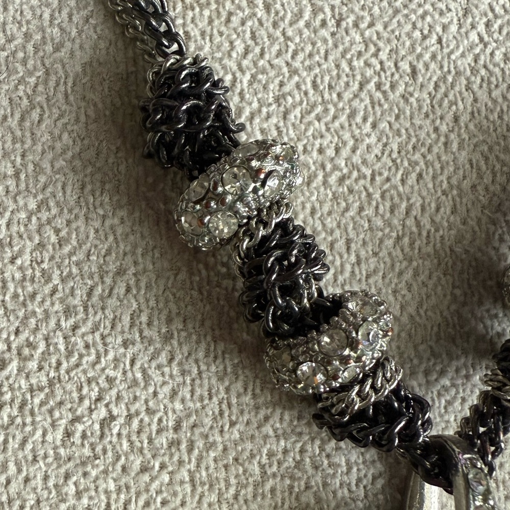 LOFT Dark Green Teardrop Pendant Necklace – Gunmetal Chain - Picture 4 of 12